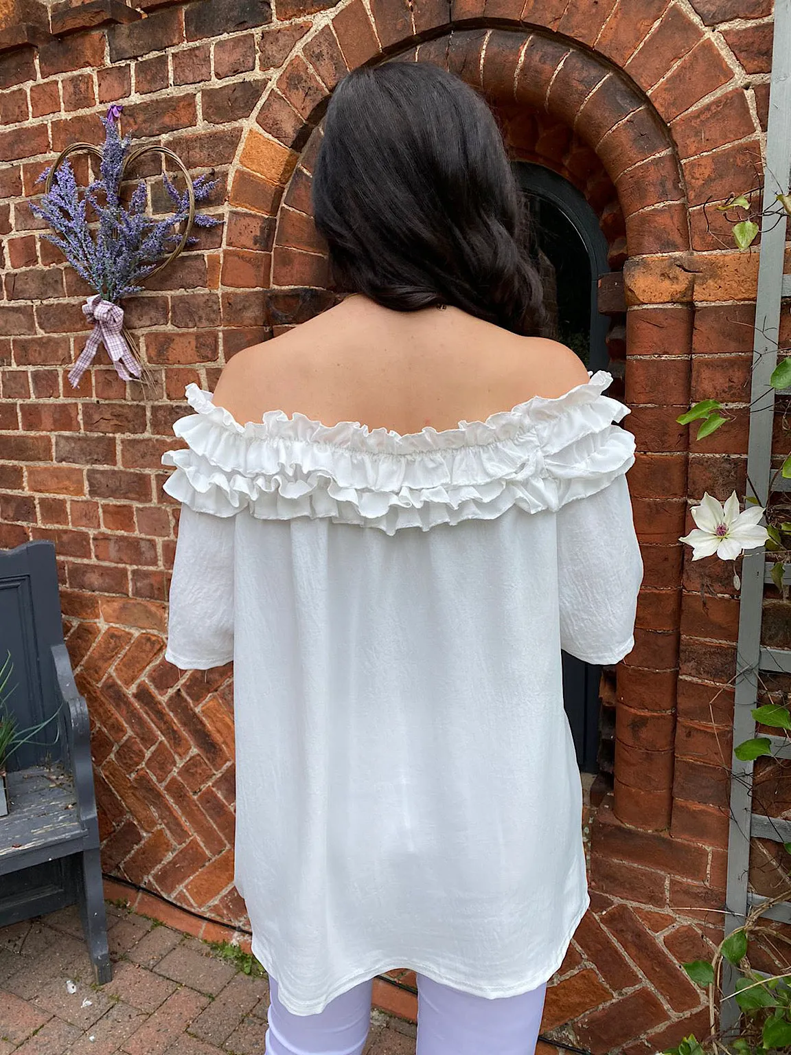 Frill Collar Essential Top Marla