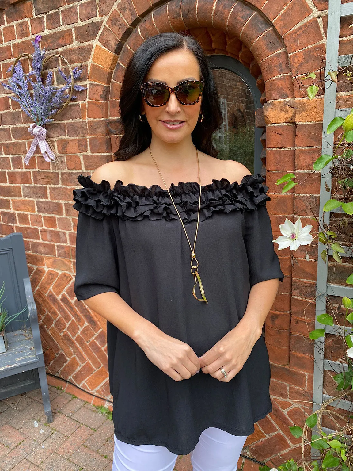 Frill Collar Essential Top Marla