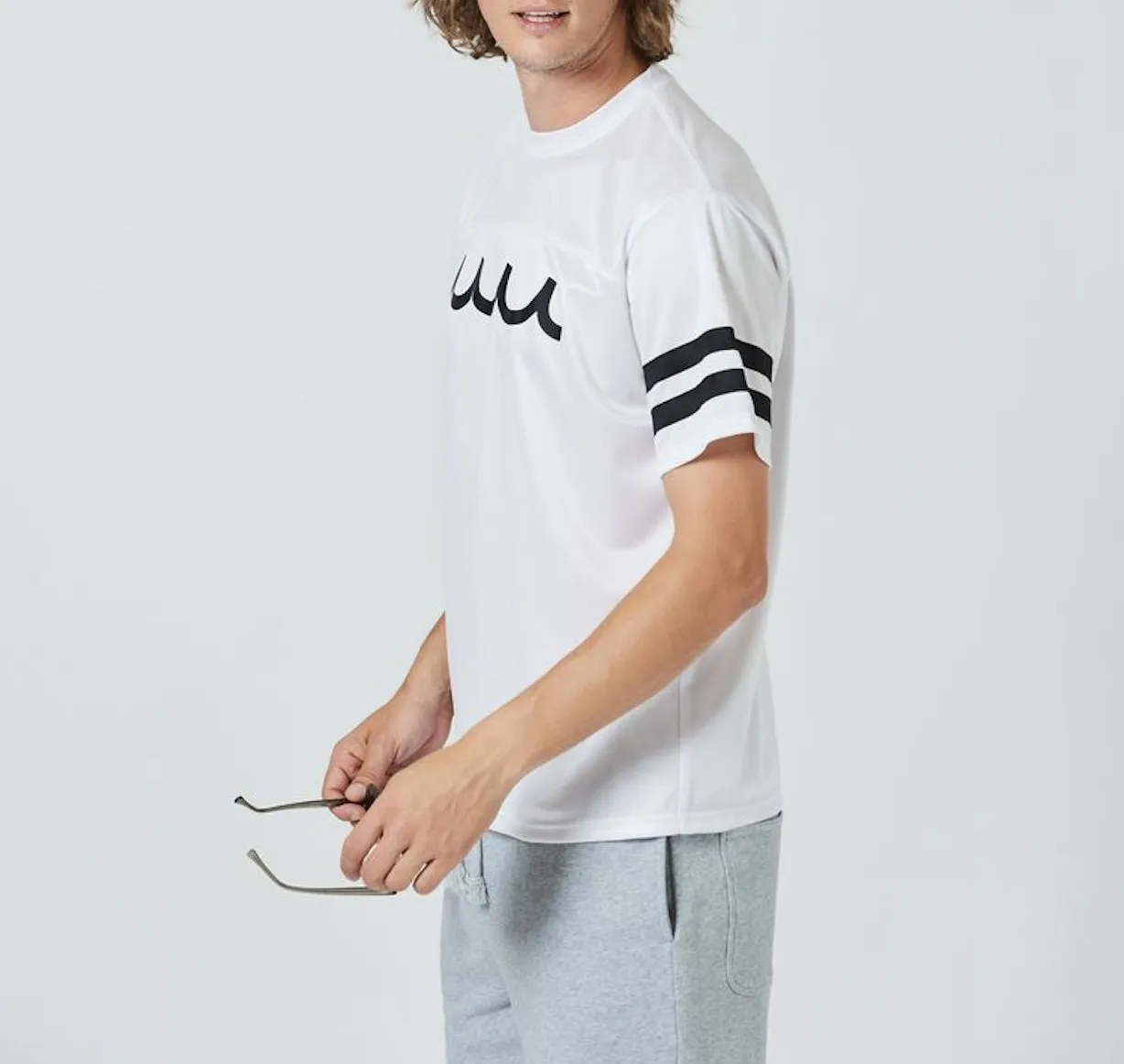 muta  |Street Style Plain Short Sleeves Logo T-Shirts