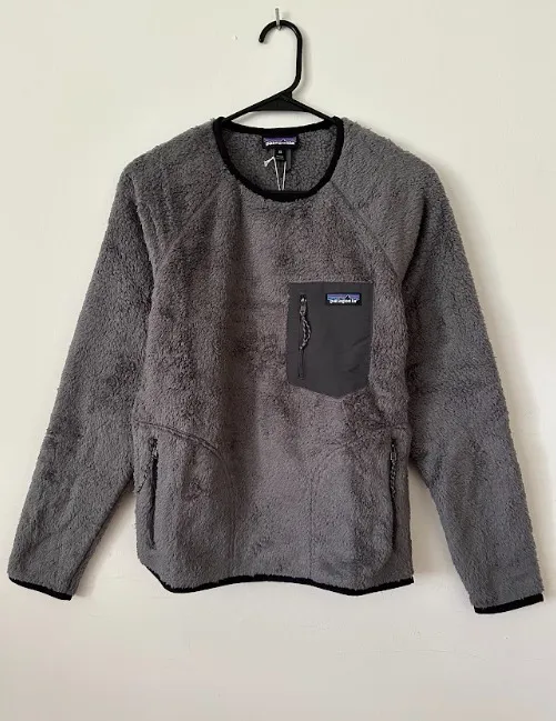 Patagonia  |Long Sleeves Logo Outdoor Sweatshirts