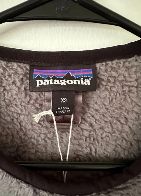 Patagonia  |Long Sleeves Logo Outdoor Sweatshirts