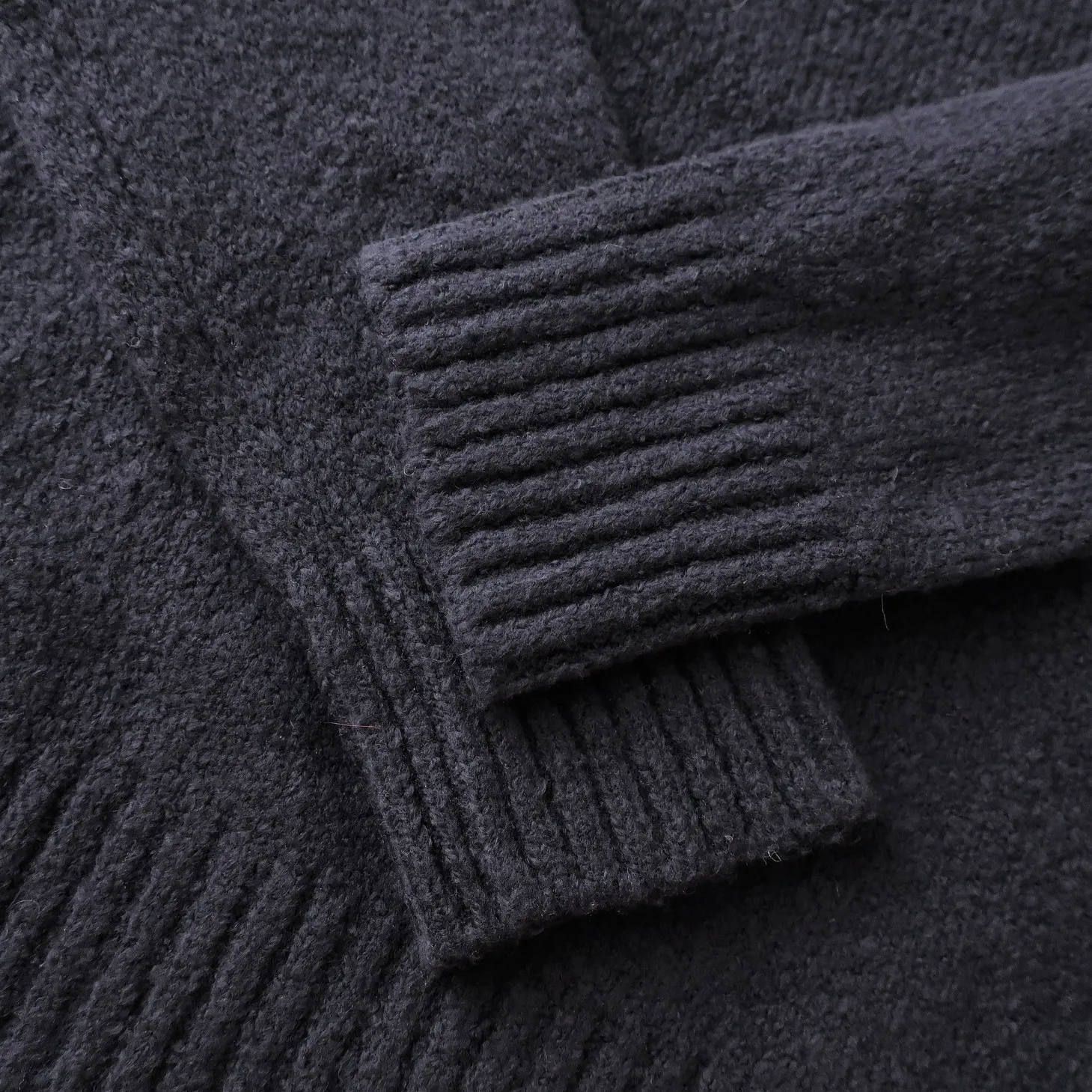 Roberto Collina  |Crew Neck Pullovers Wool Long Sleeves Sweaters