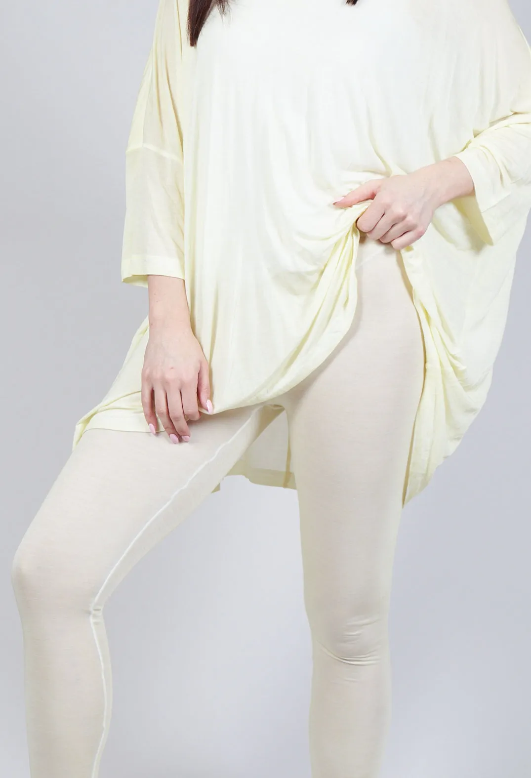 Sheer Leggings in Lily 10% Cloud