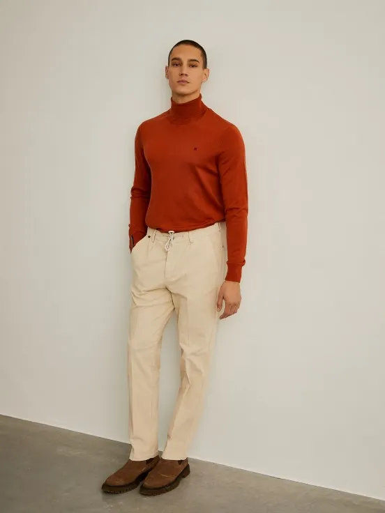 Slim fit corduroy pants