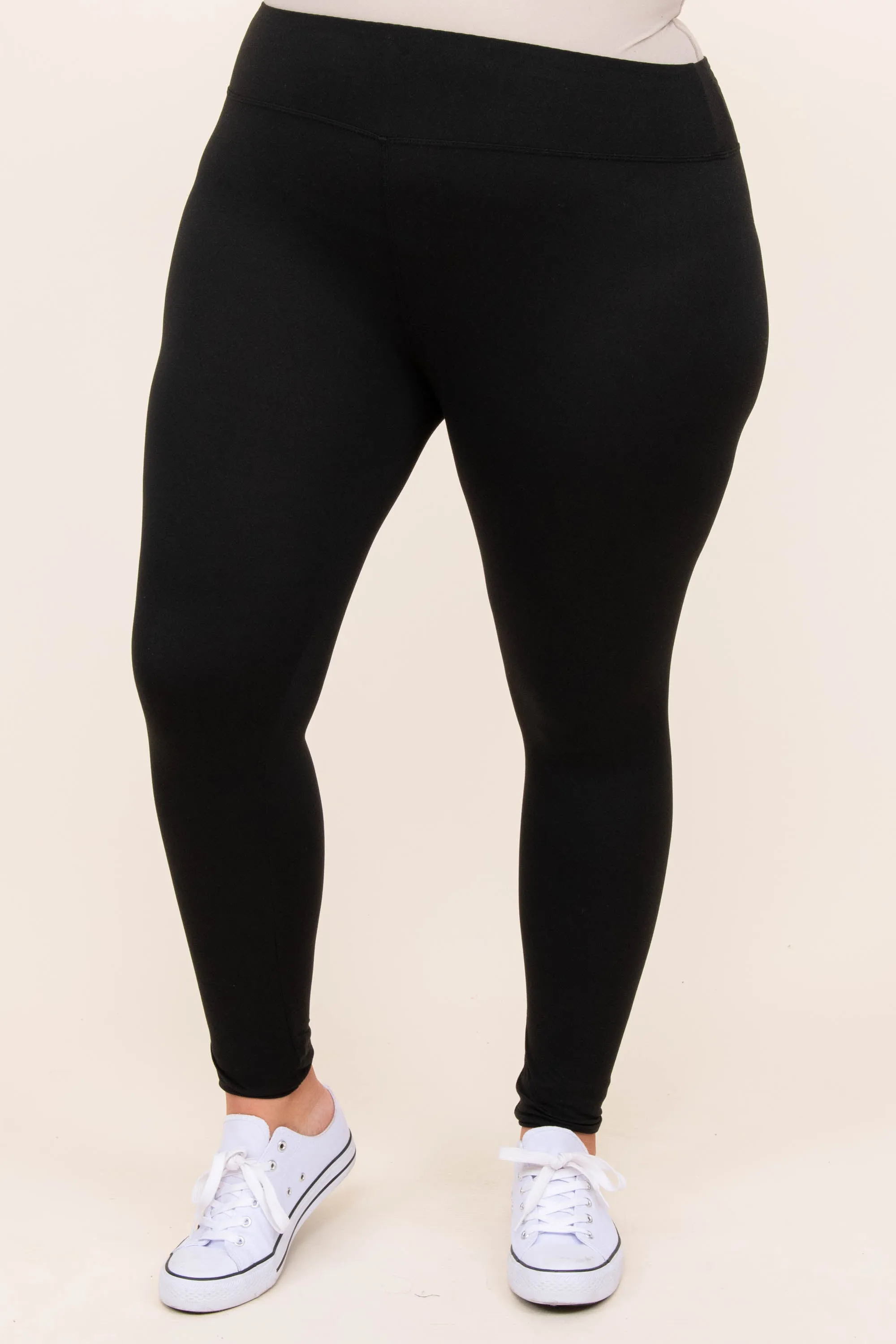 Sting Like A Bee Leggings, Black