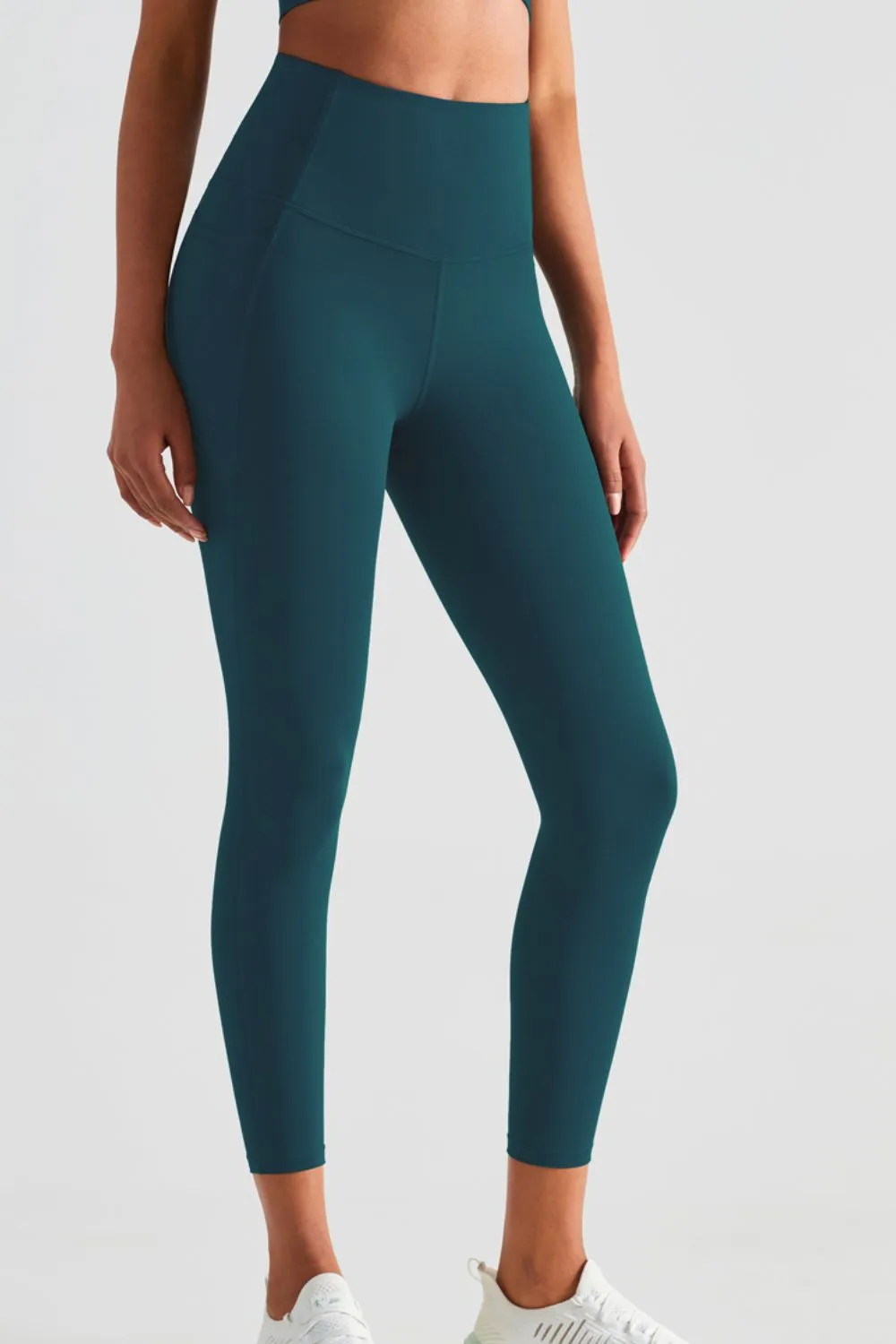 Wide Waistband Sports Leggings with Pockets